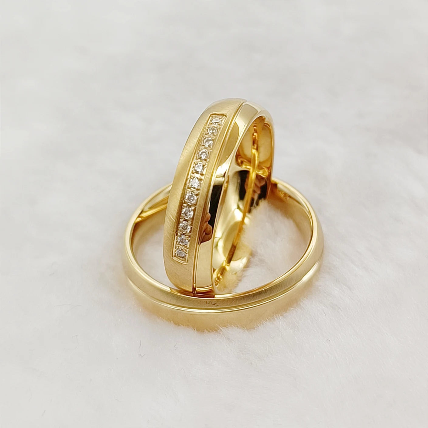 Conjunto Anillos Boda Harmony Oro 18K Pareja | Acero Quirúrgico Promesa