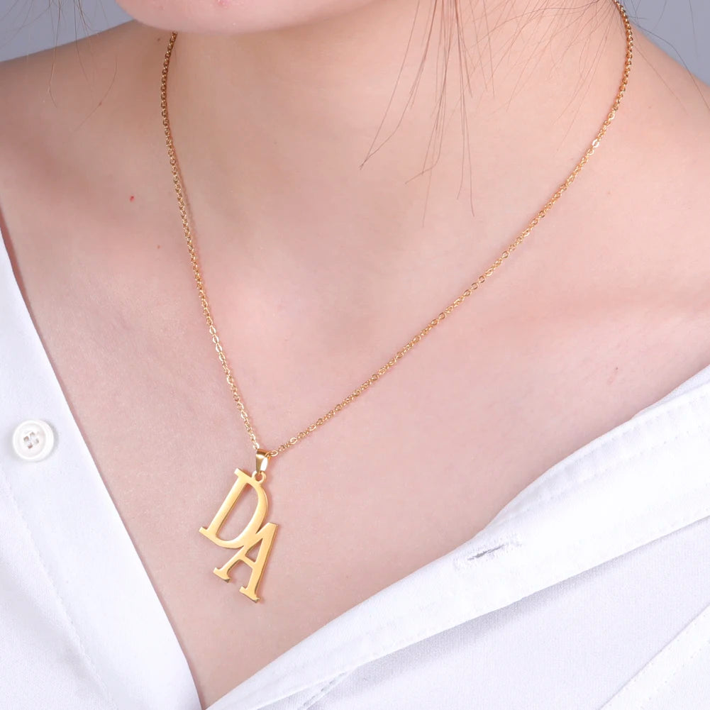 Collar Personalizado con Inicial - Placa de Identidad en Acero Inoxidable