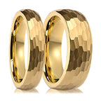 Anillo Tungsteno Dorado Martillado Hombre 8MM | Boda Compromiso